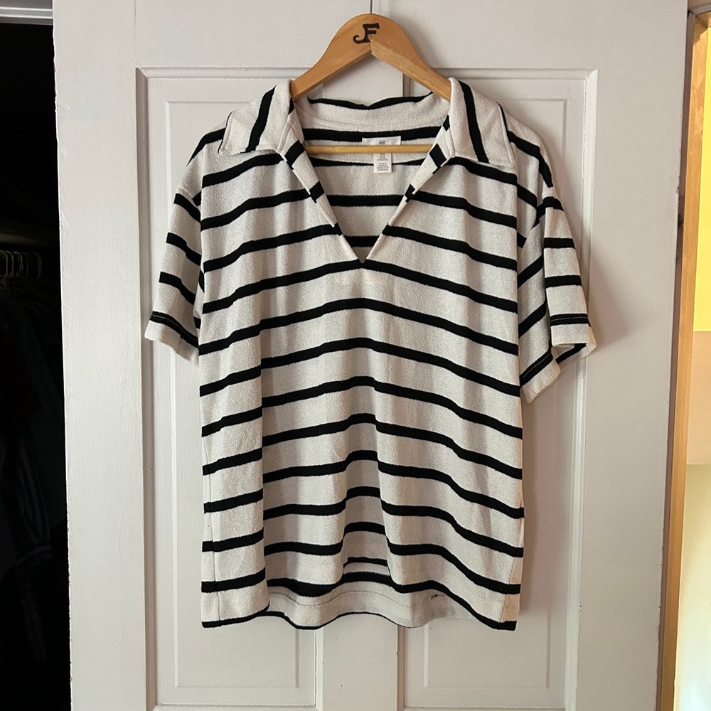 2 Piece! H&M Black and White Striped Top and Shorts NWT